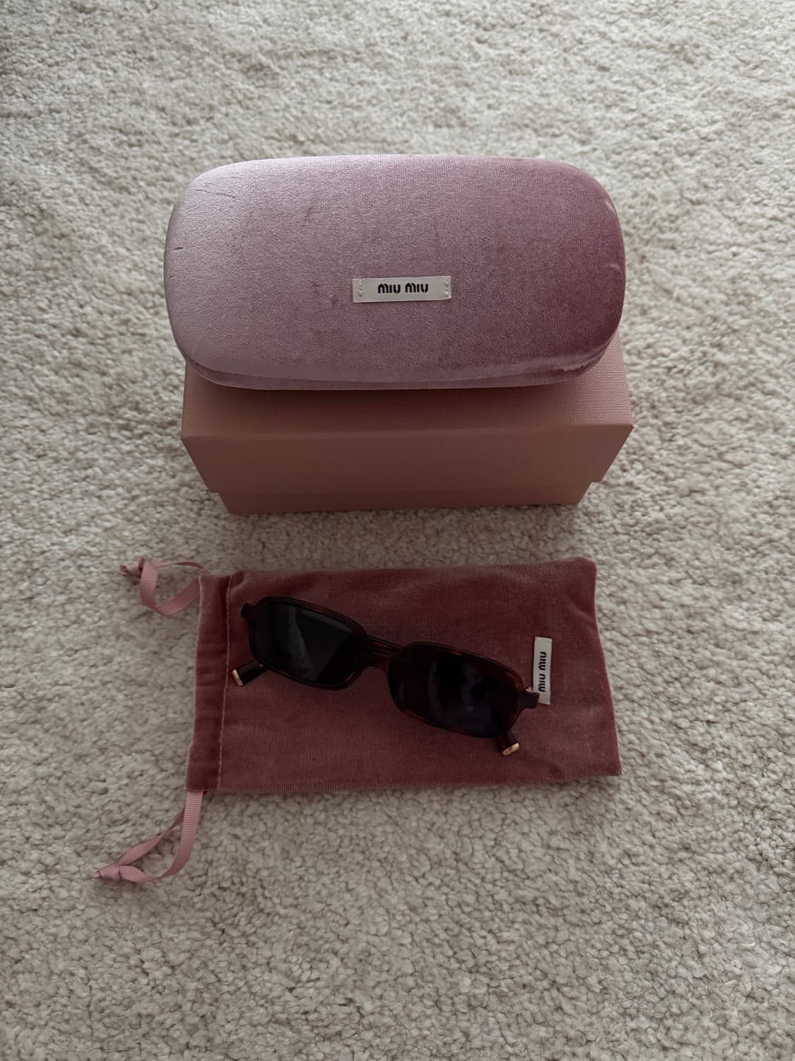 [miu miu] 미우미우 스퀘어 리가드 선글라스 상품이미지1