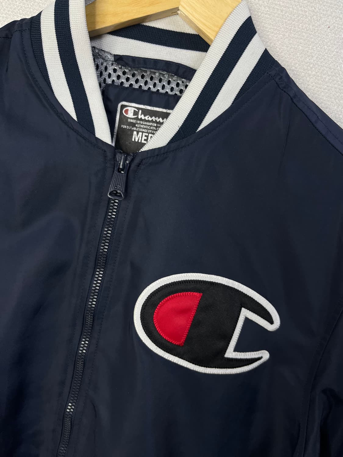 챔피온 빅로고 네이비 야구 점퍼 상품이미지3