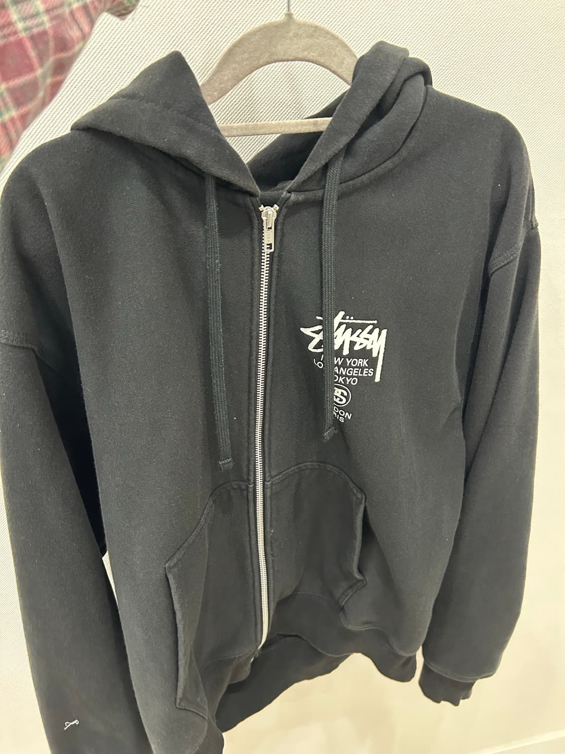 스투시 월드투어 후드집업 블랙 2023 상품이미지3