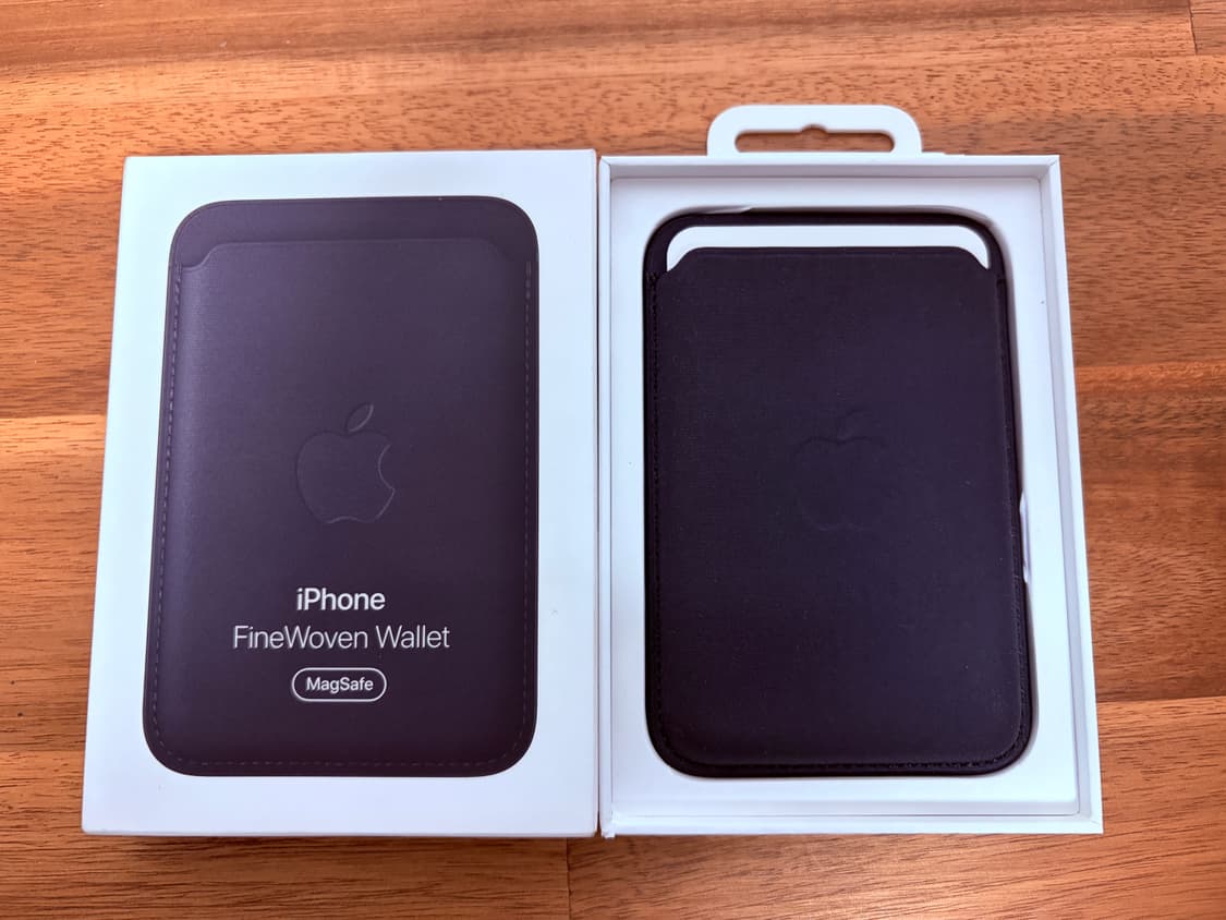 [S급]애플 파인우븐 맥세이프 지갑(블랙) 상품이미지2