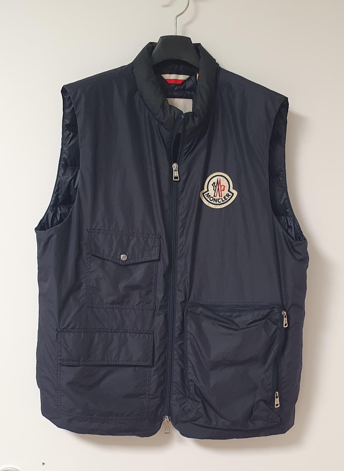몽클레어x지니어스 콜라보 패딩 조끼 4사이즈 상품이미지1