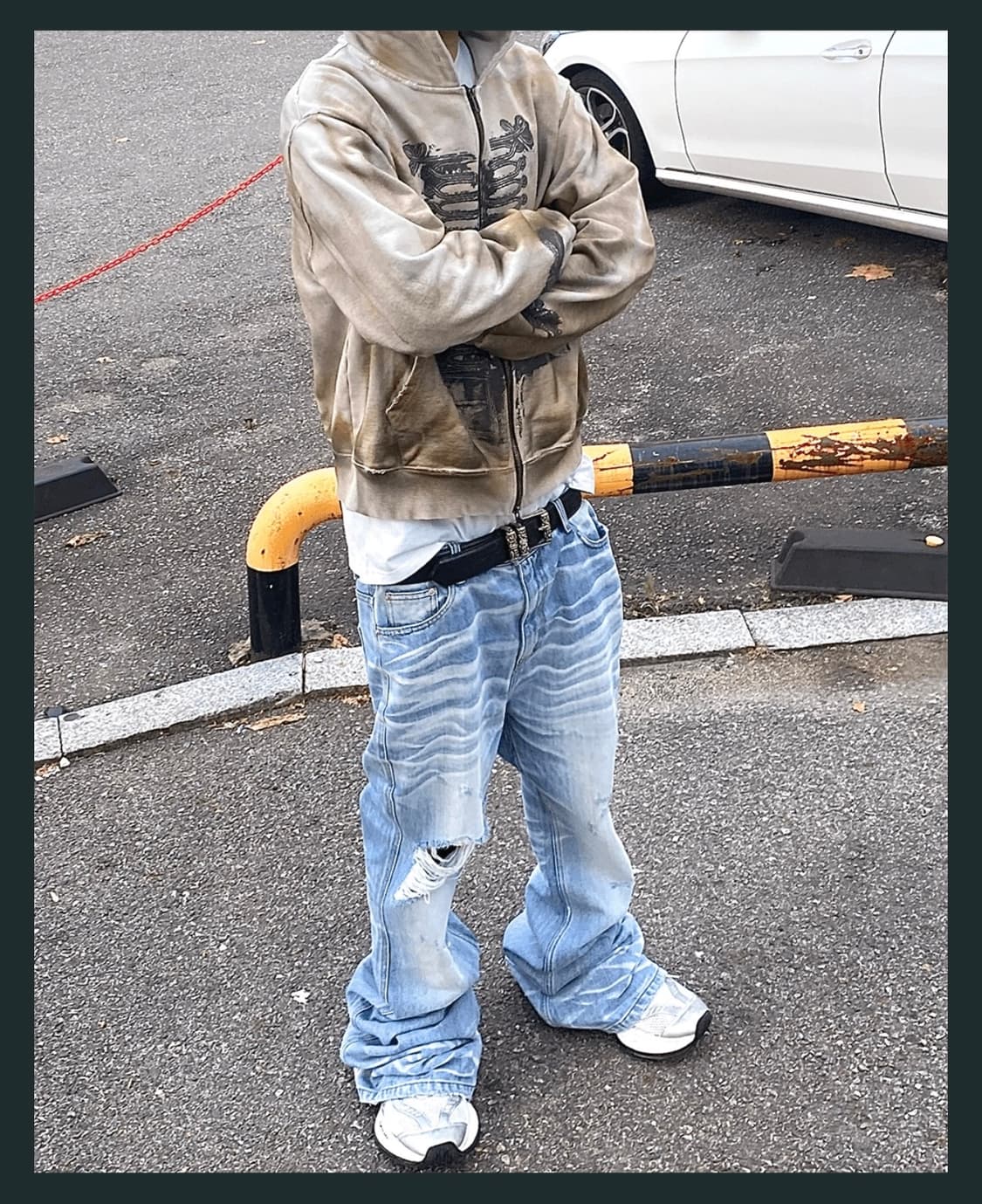 [1] 언더마이카 와이드 플레어 연청 진 상품이미지1