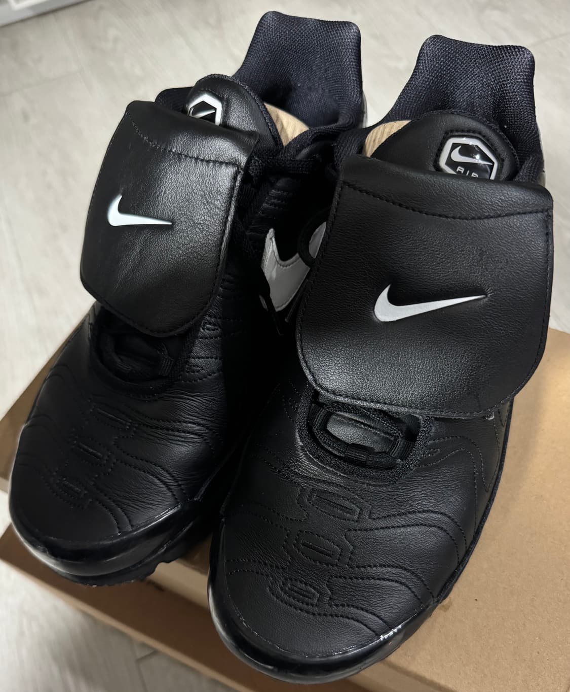 (W) 나이키 에어맥스 플러스 TNPO 블랙 상품이미지2