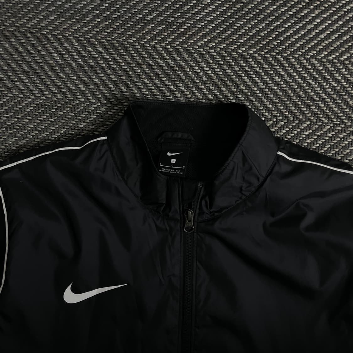 나이키 스우시 블랙 라이닝 바람막이 자켓y 3116 상품이미지5