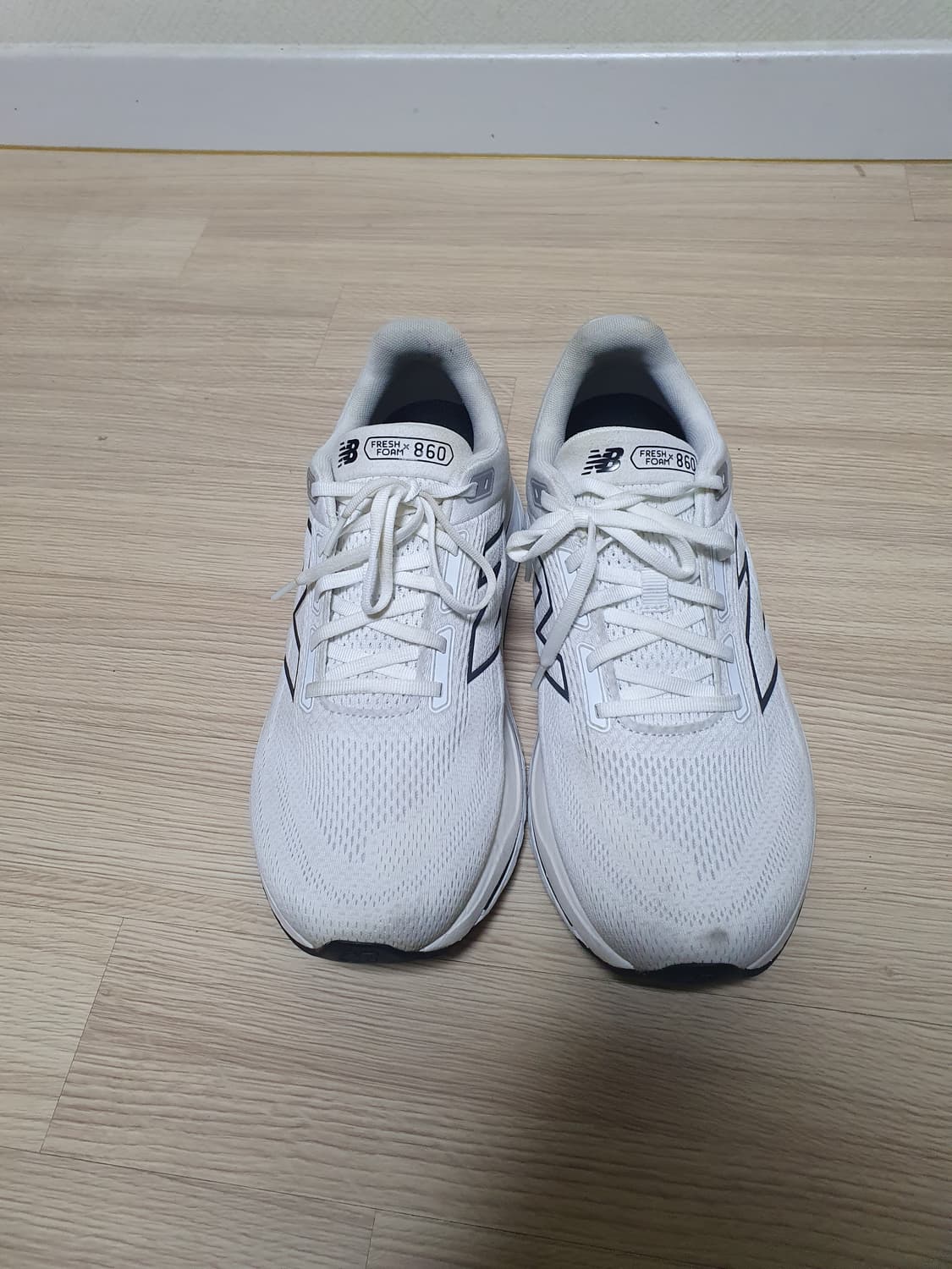뉴발란스 860 프레쉬폼 운동화 300 상품이미지3