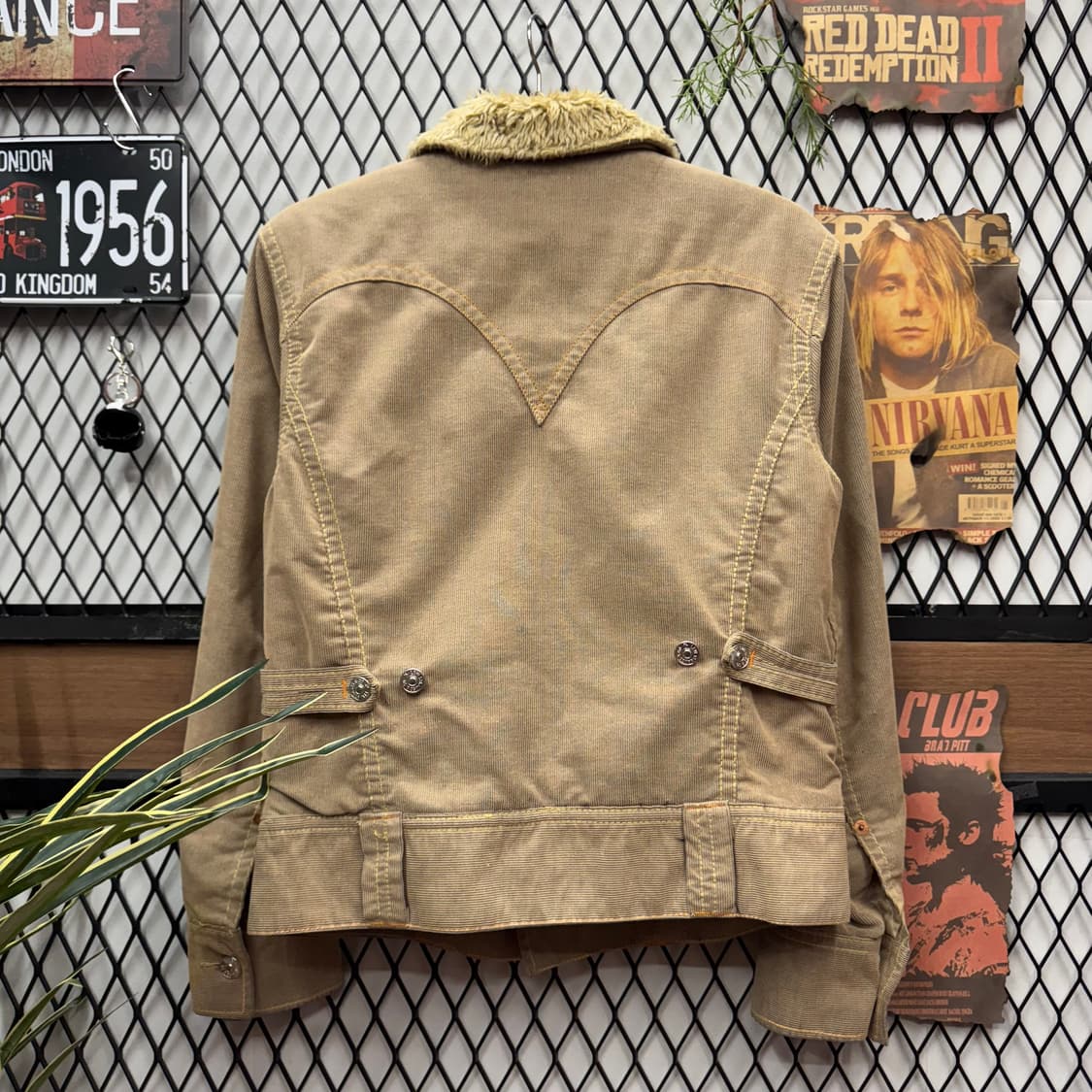 00s 리바이스 웨스턴 쉐르파 트러커자켓 투포켓 디테일 베이지 상품이미지2