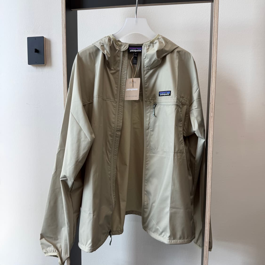 파타고니아 라이트 배리어블 자켓 웨더드 스톤  상품이미지4