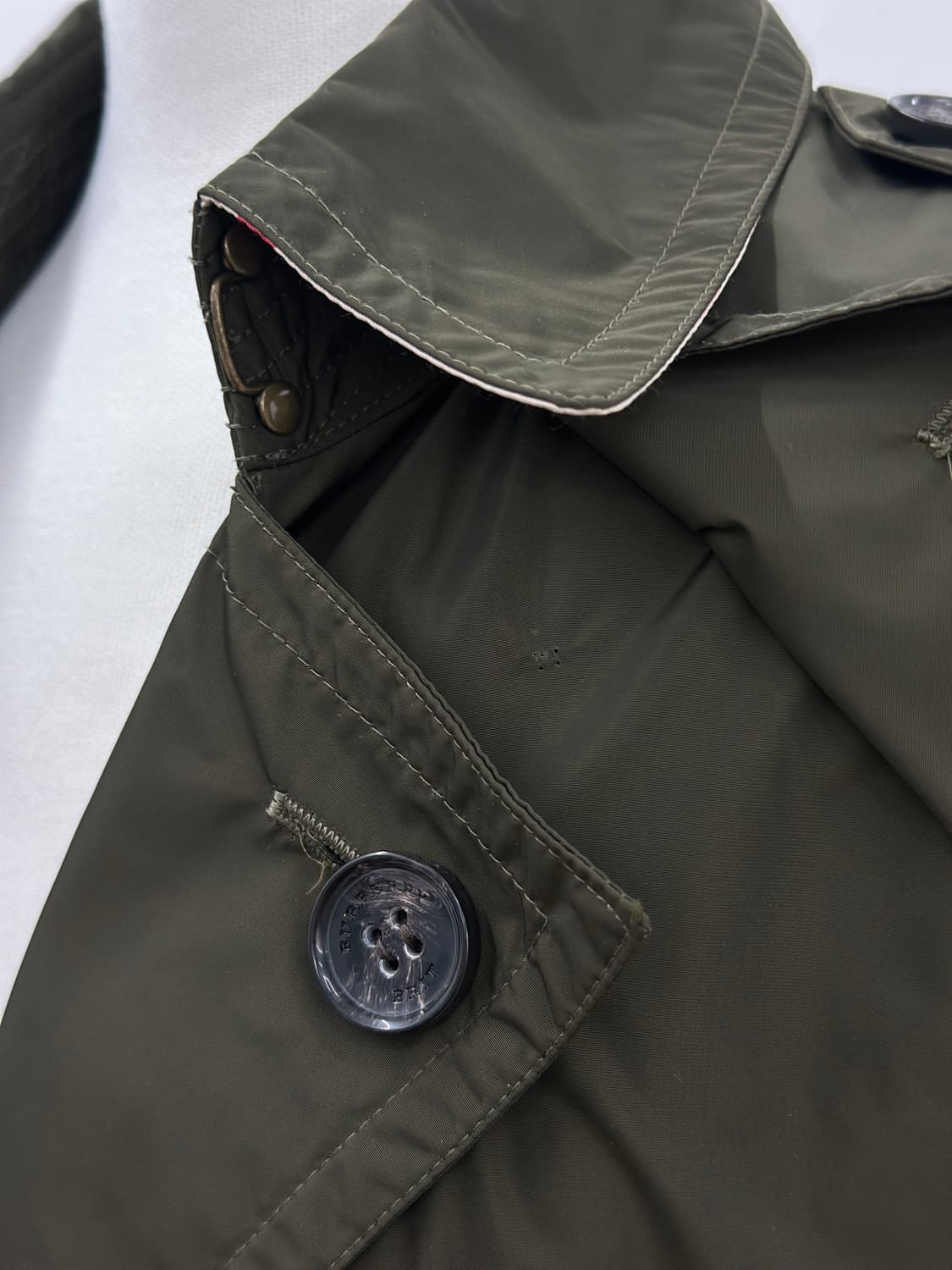 버버리 딥카키 발모랄 트렌치 코트   상품이미지10