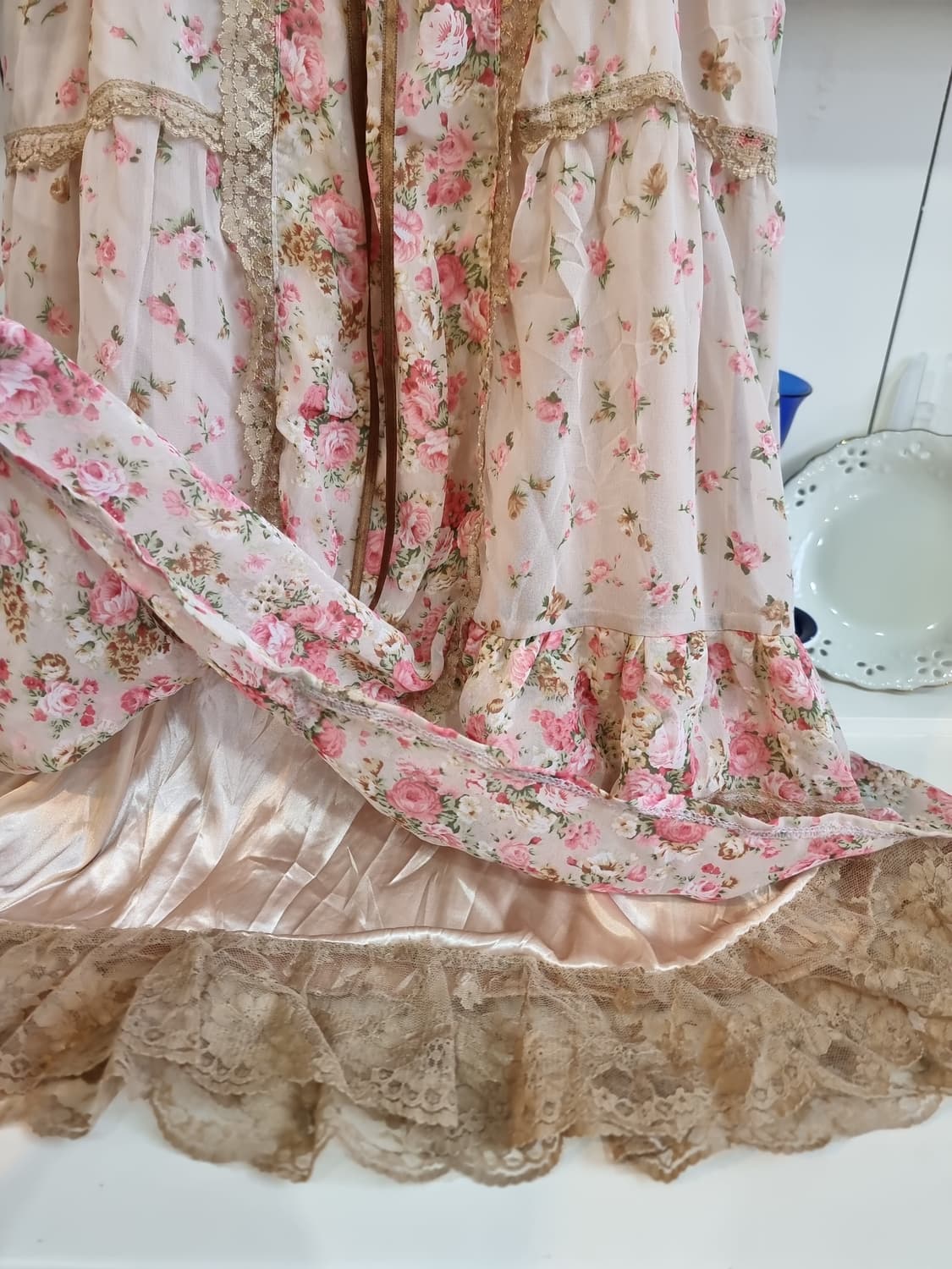 axes femme(액시즈팜)  플라워 레이스업 원피스 상품이미지6