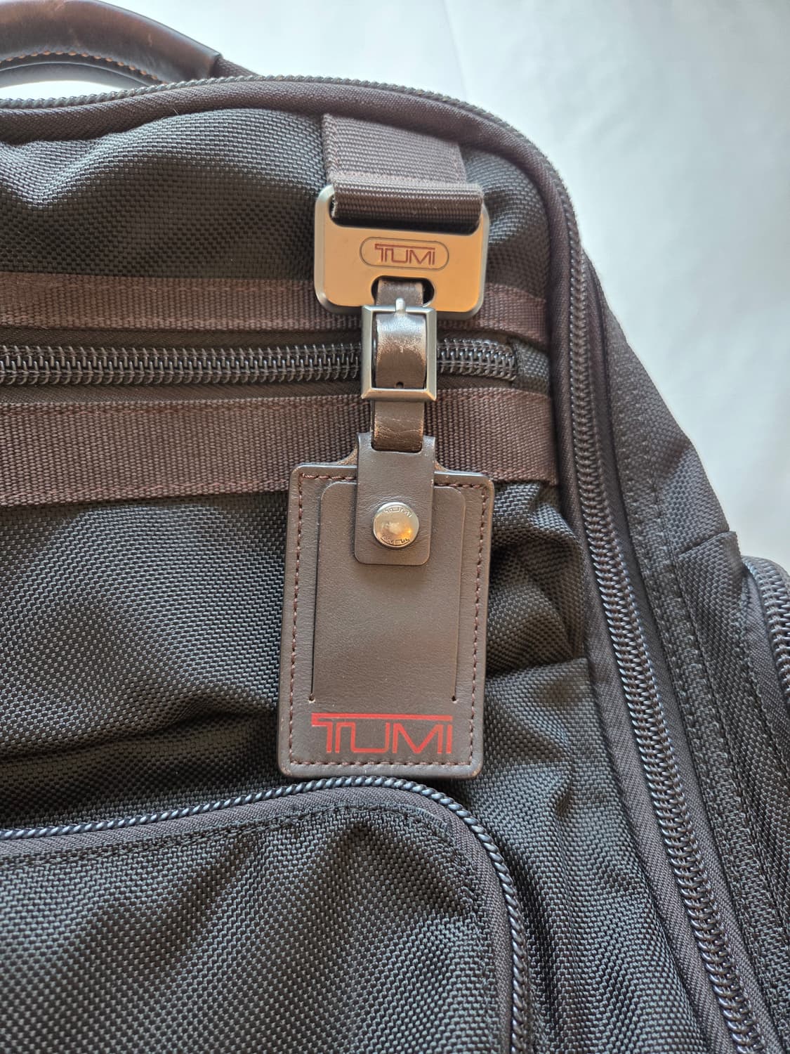 투미(TUMI)의 알파(Alpha) 시리즈 백팩 상품이미지2