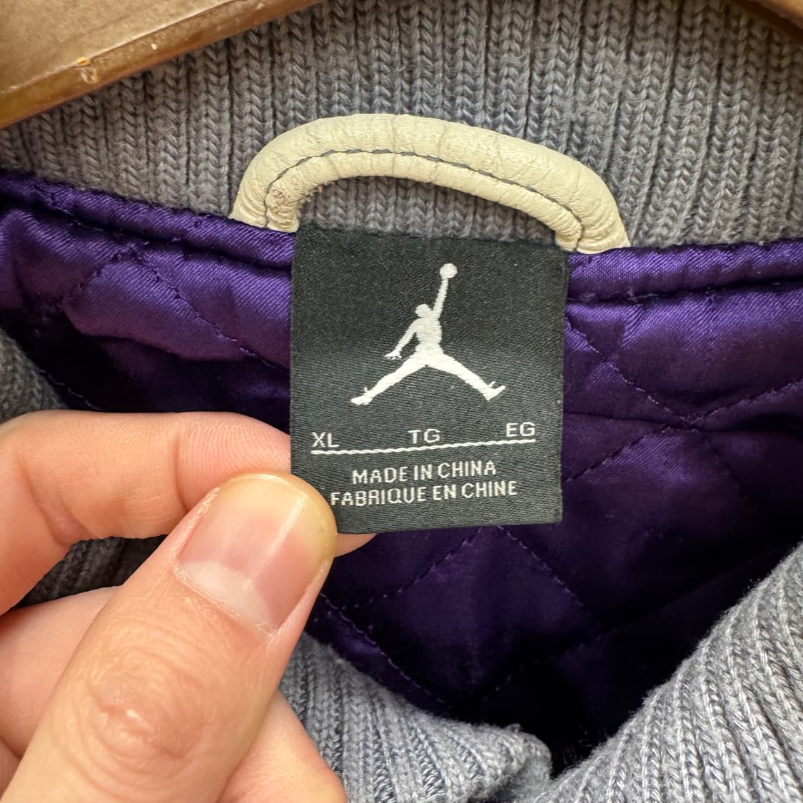 에어조던 울 레더 믹스 스타디움 자켓 체크패턴 그레이 화이트 배색 상품이미지7