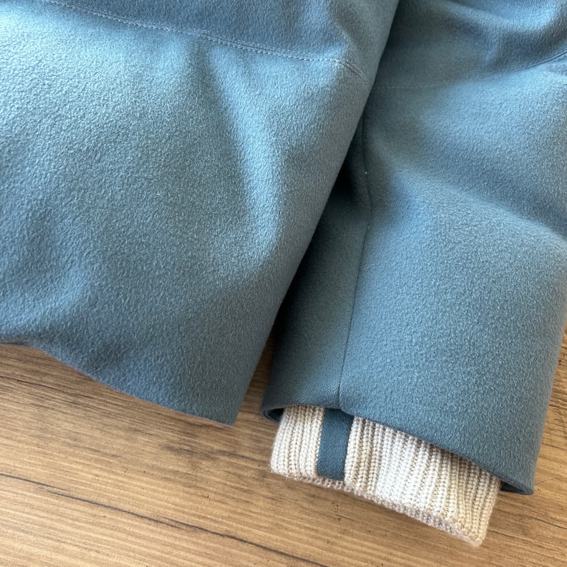 로로피아나 캐시미어 구스다운 패딩 상품이미지3