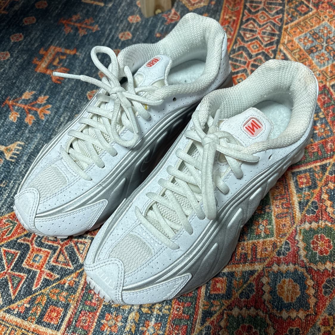 나이키 샥스 메탈릭실버 상품이미지2