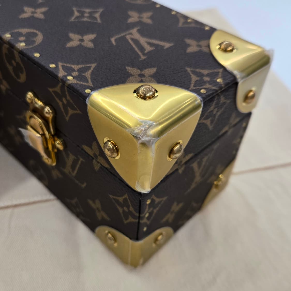 새상품 / 루이비통 LV 모노그램 레터 알파벳 L 트렁크 상품이미지3