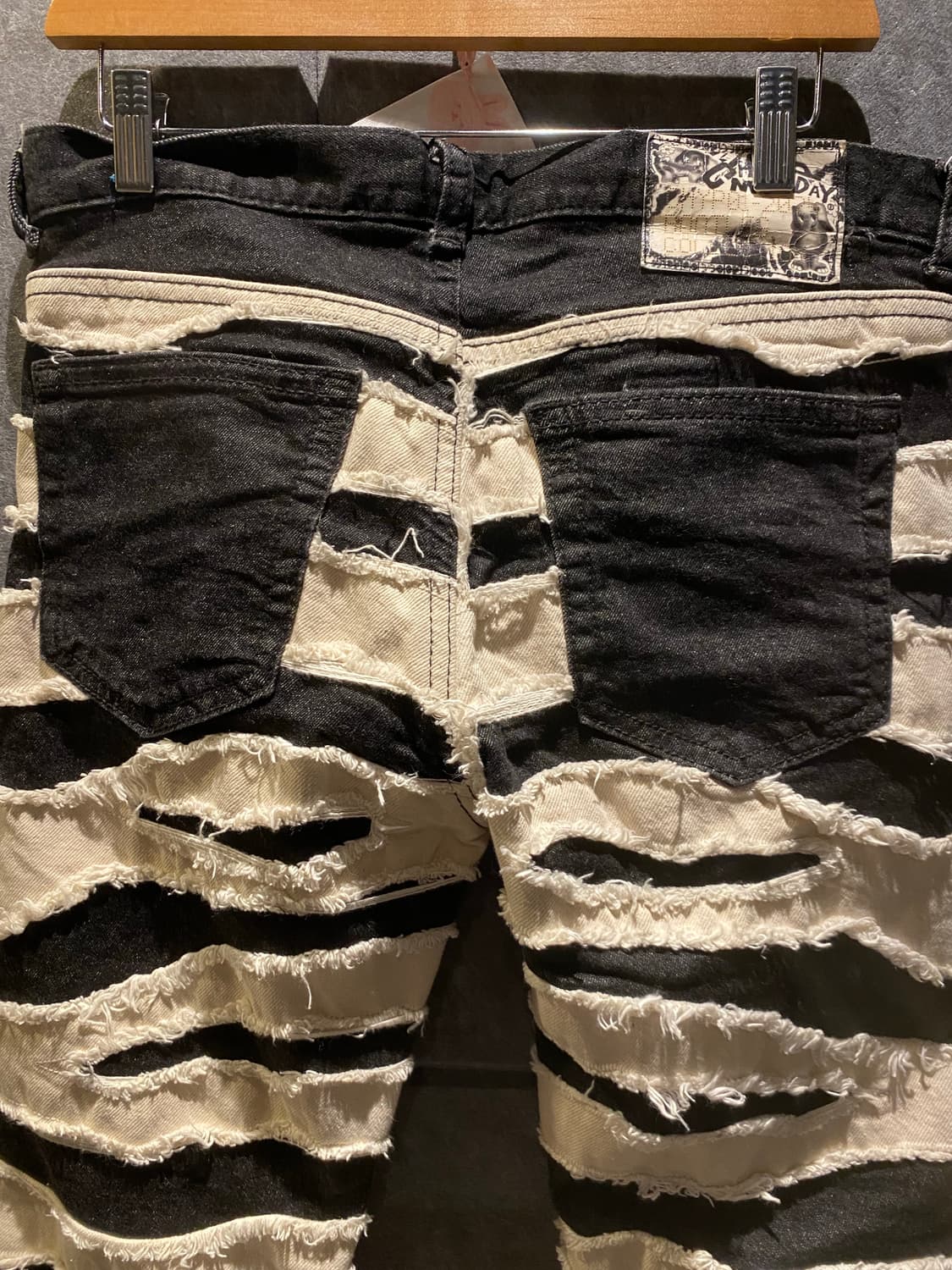 CheapMonday G dragon slimfit denim pants 상품이미지5