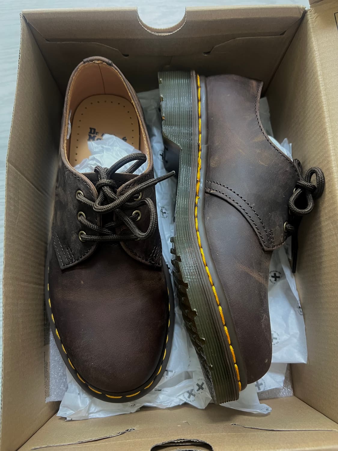 닥터마틴 1461 크레이지 홀스 레더 부츠 다크 브라운 상품이미지2