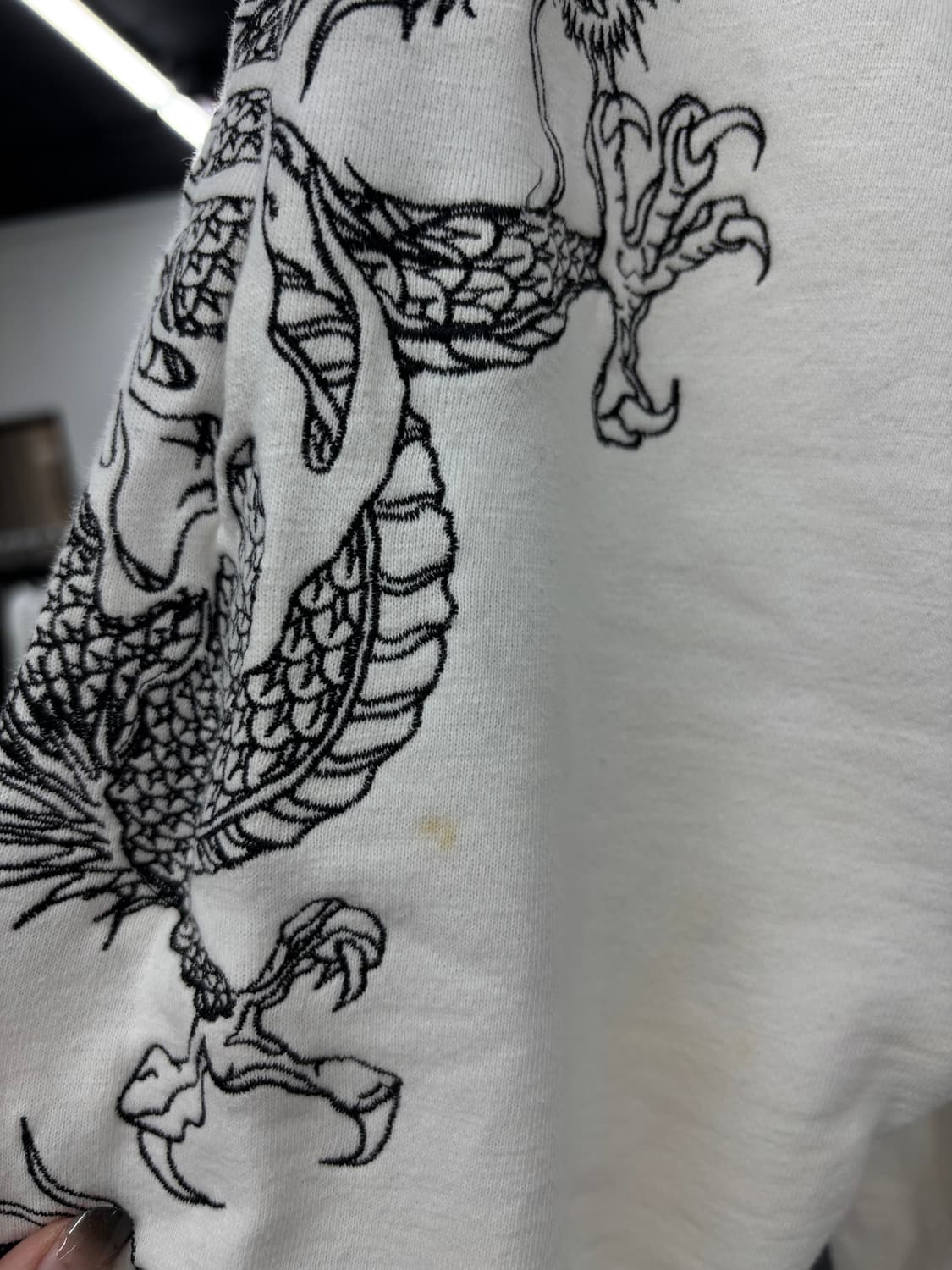 카라쿠리 타마시 오리엔탈 화이트 후드집업 상품이미지6