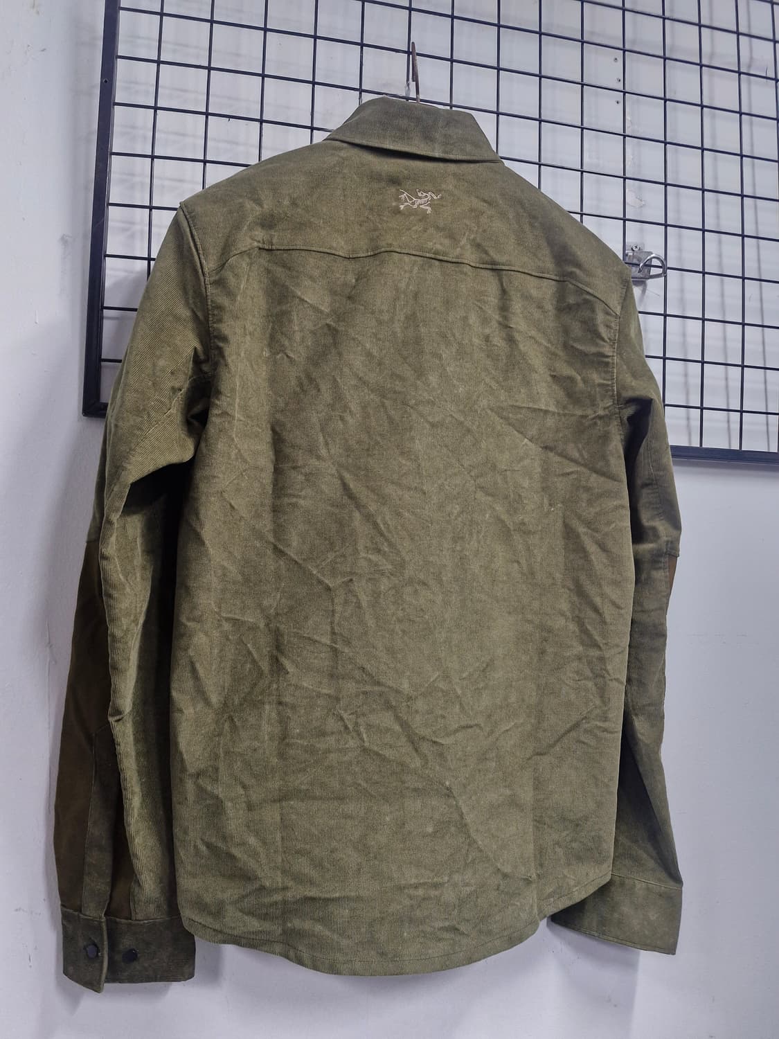 95M 아크테릭스 멀론 코듀로이 셔츠 자켓. 상품이미지7