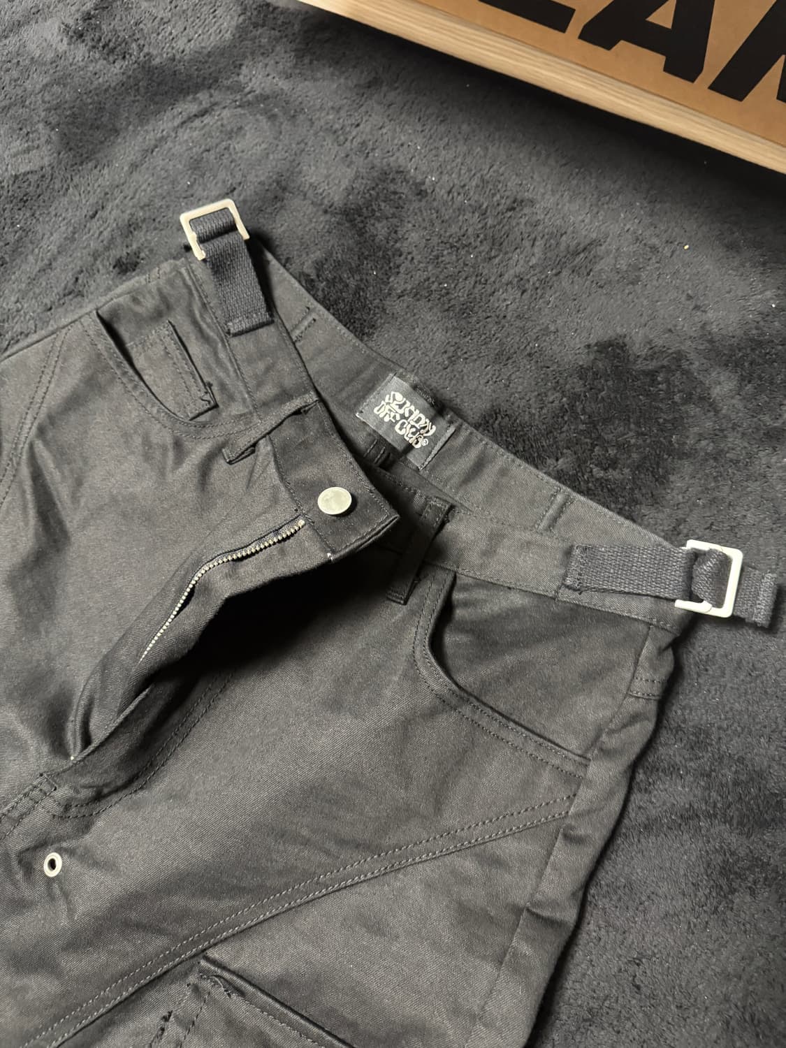 선데이 오프클럽 사이드지퍼플레어진 상품이미지3