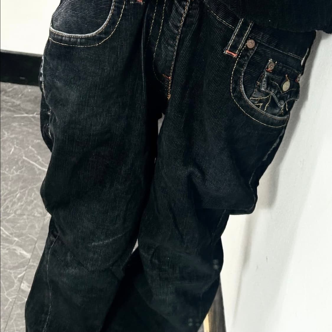 트루릴리전 코듀로이 부츠컷 팬츠 상품이미지3