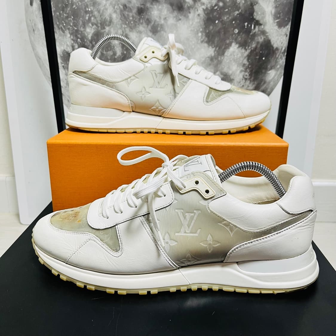 정품 8.5) 루이비통 프리즘 런어웨이 스니커즈 275~280 상품이미지1