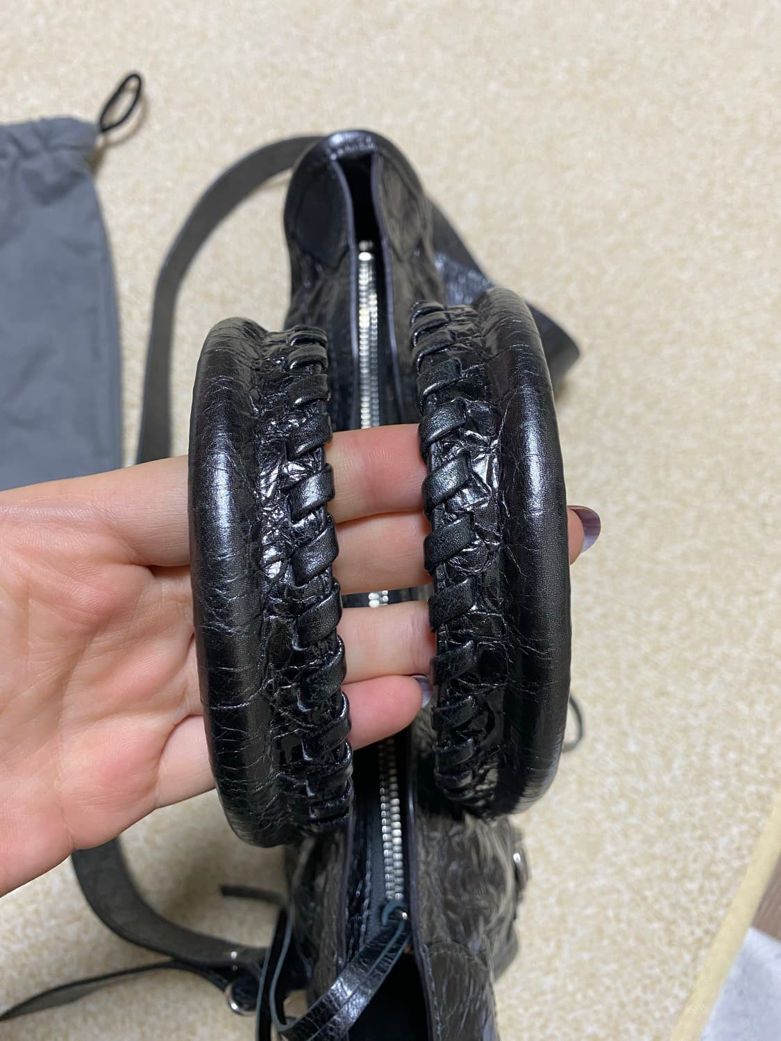 발렌시아가 르 시티백 스몰 상품이미지8