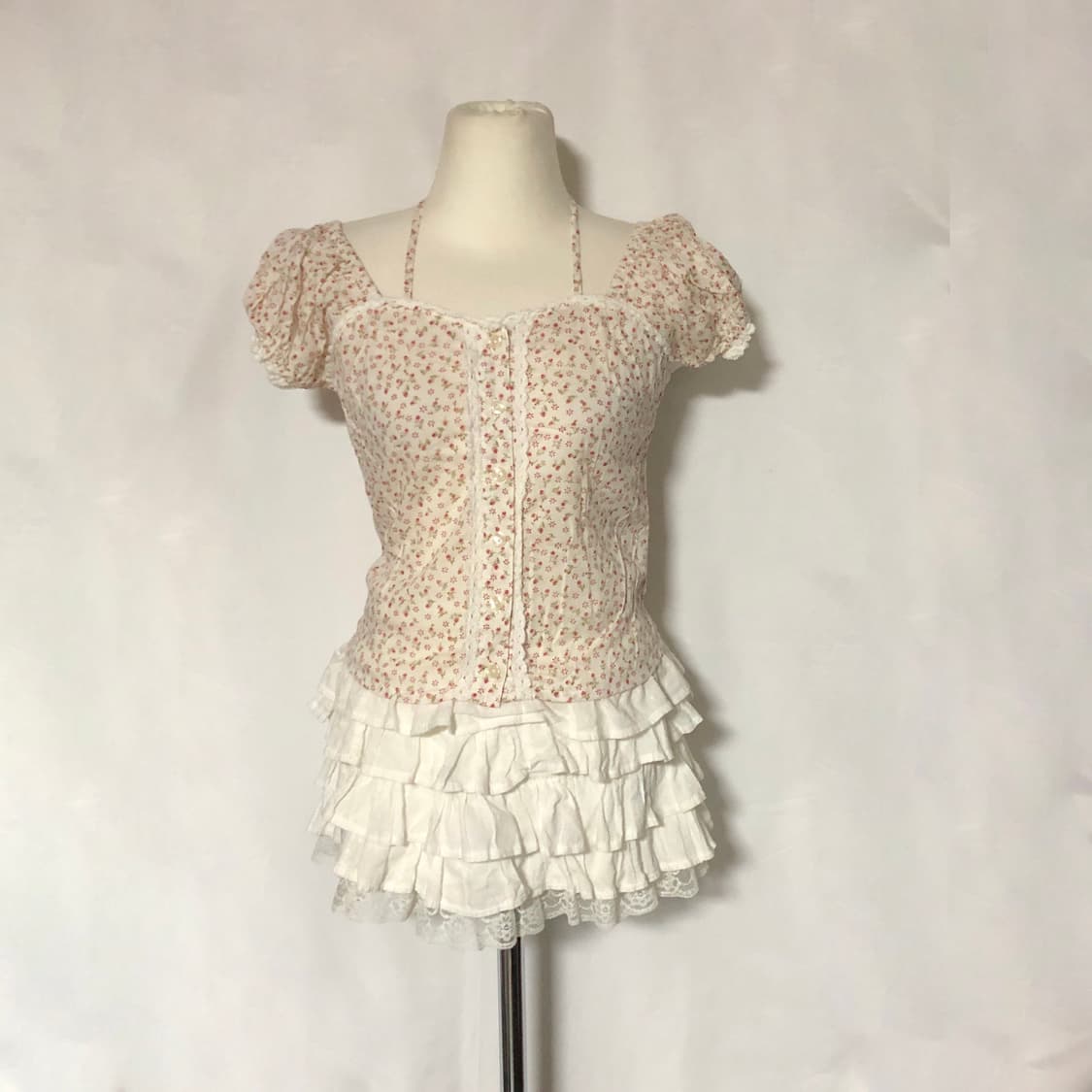 잔꽃무늬 레이스 리본 블라우스 상품이미지5