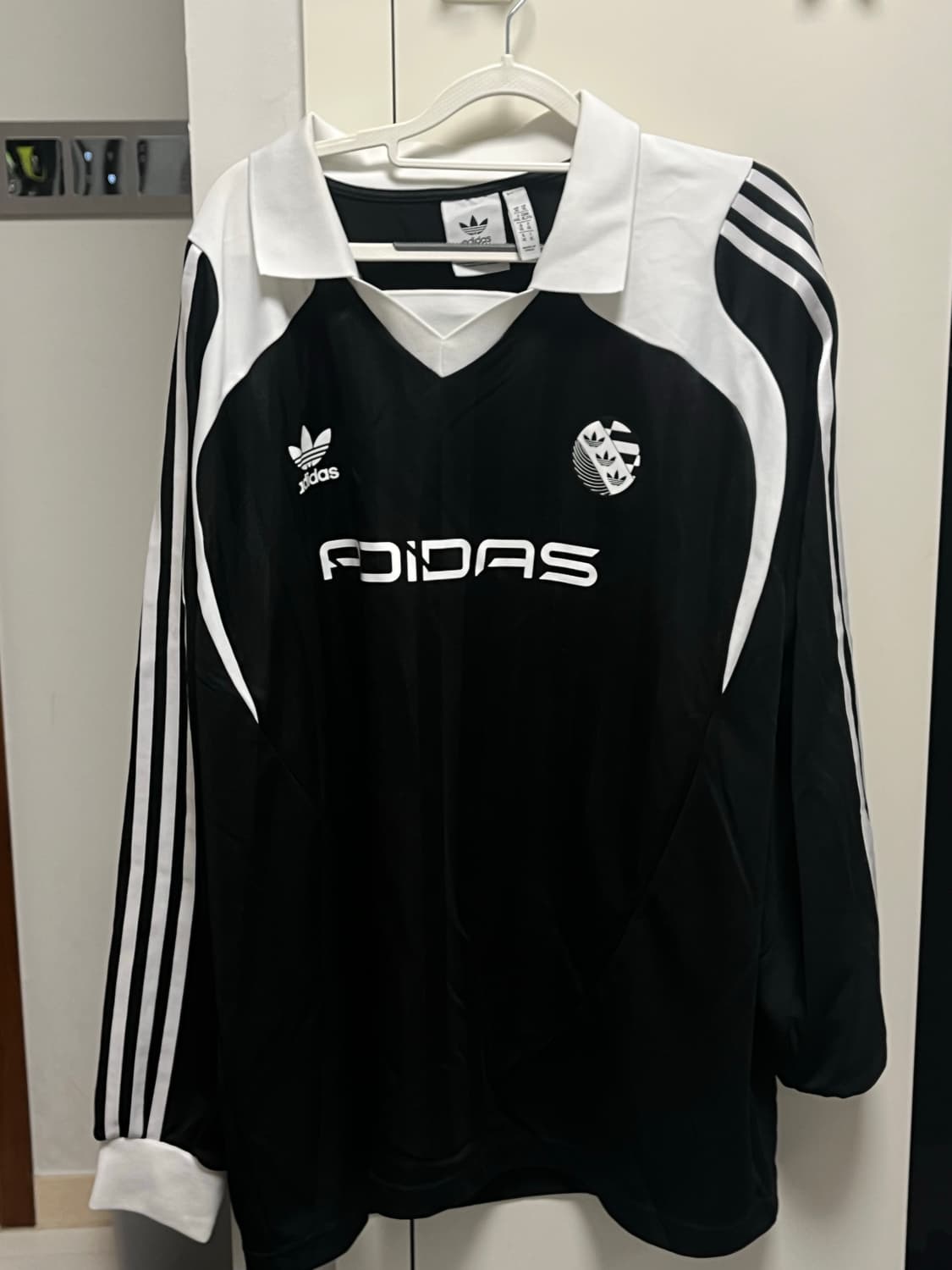 아디다스 긴팔 상품이미지1