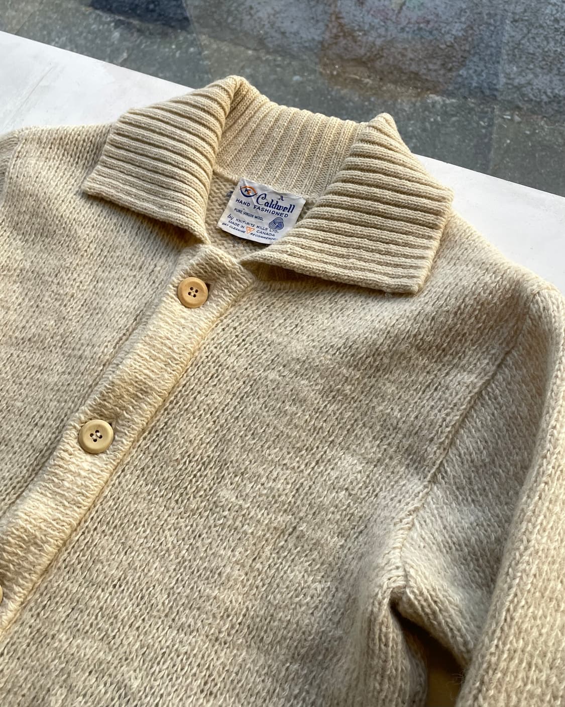 70s Canadian “Inuit” Heavy wool Sweater 상품이미지7