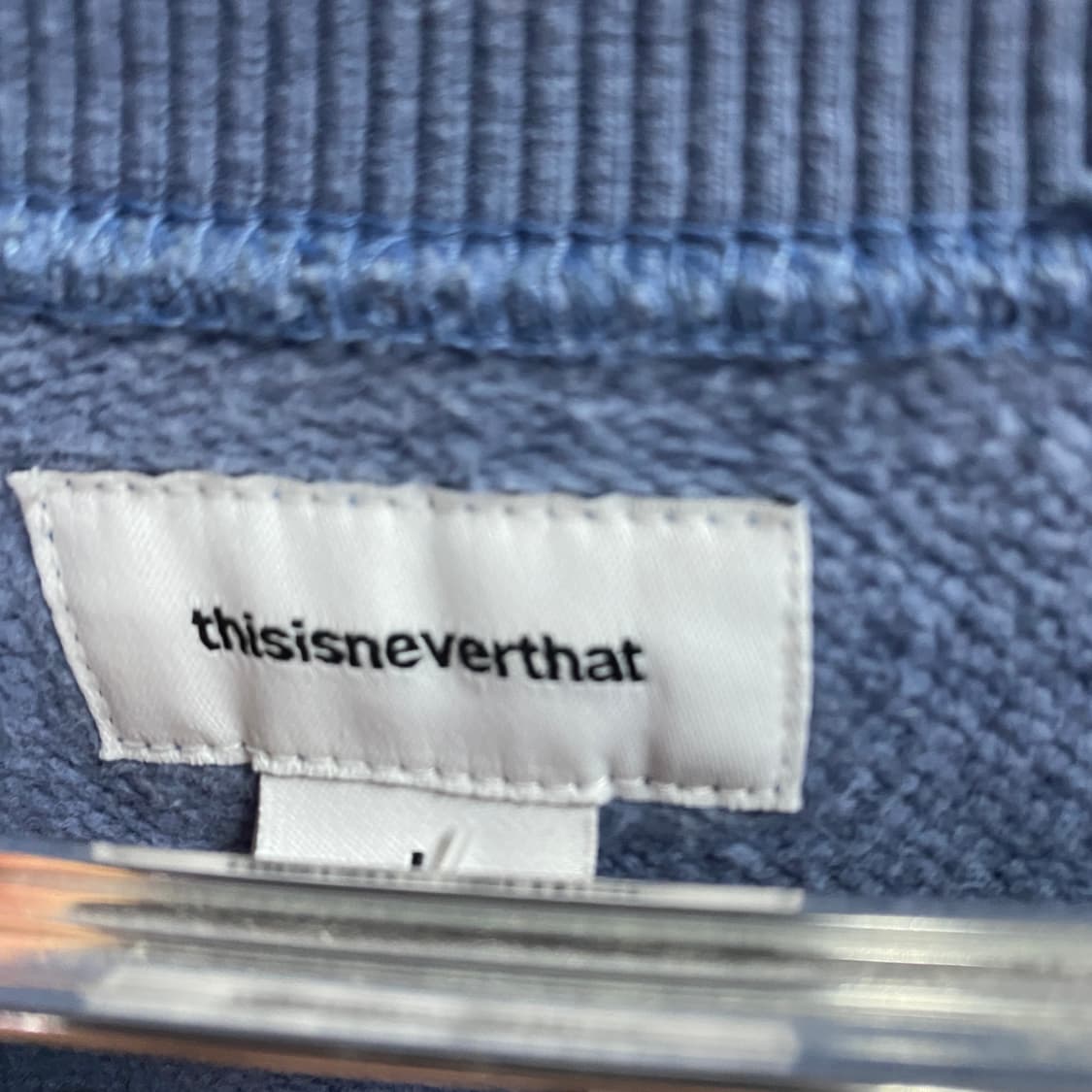 디스이즈네버댓 T로고 파스텔 크루넥 스웨트 B4118 상품이미지5