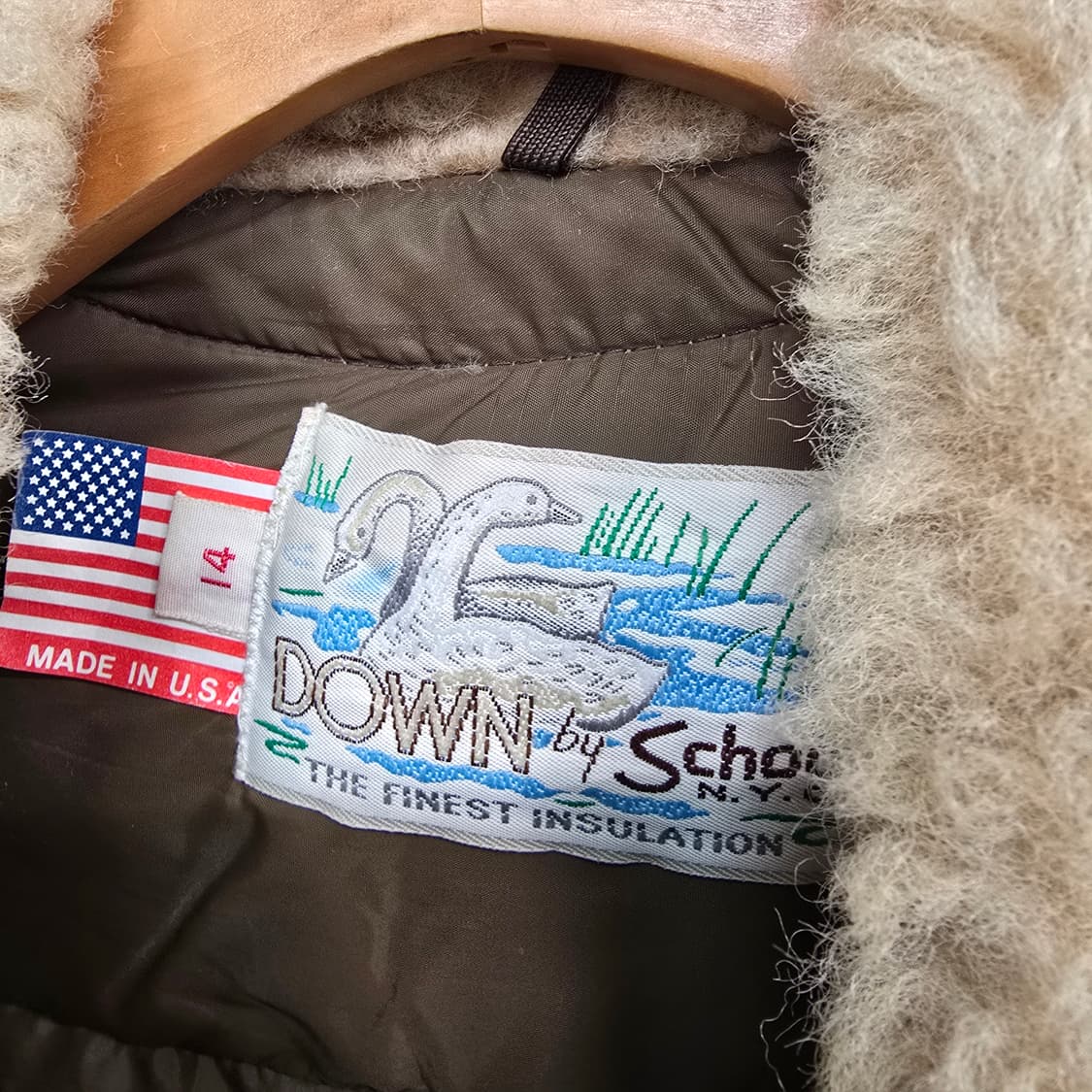 SCHOTT 가죽 덕다운 양털숄카라 베스트 상품이미지5