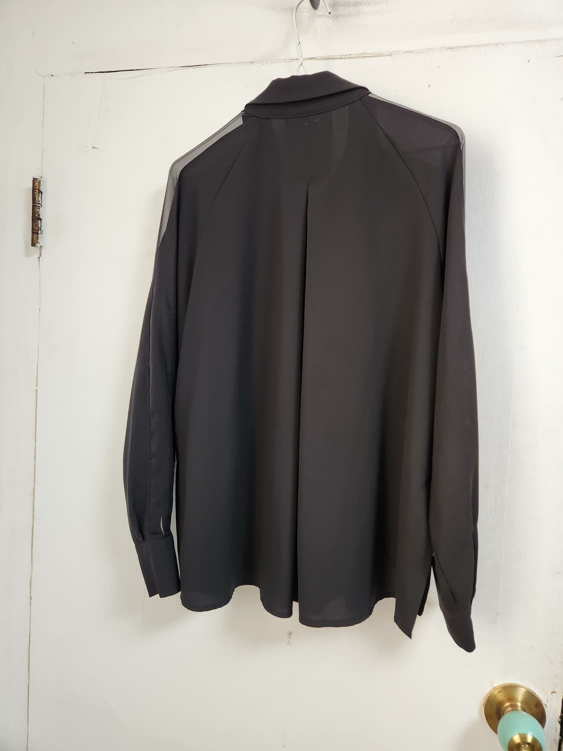 새옷)SOL 블랙 시스루 소매 배색  블라우스 F(55~66) 상품이미지2