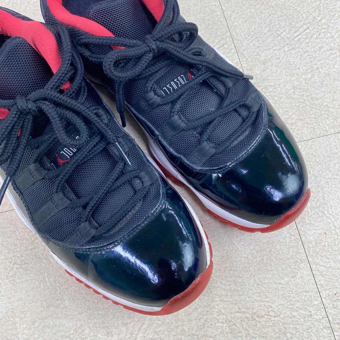 나이키 조던 11 레트로 로우 브레드 (270mm) 상품이미지5