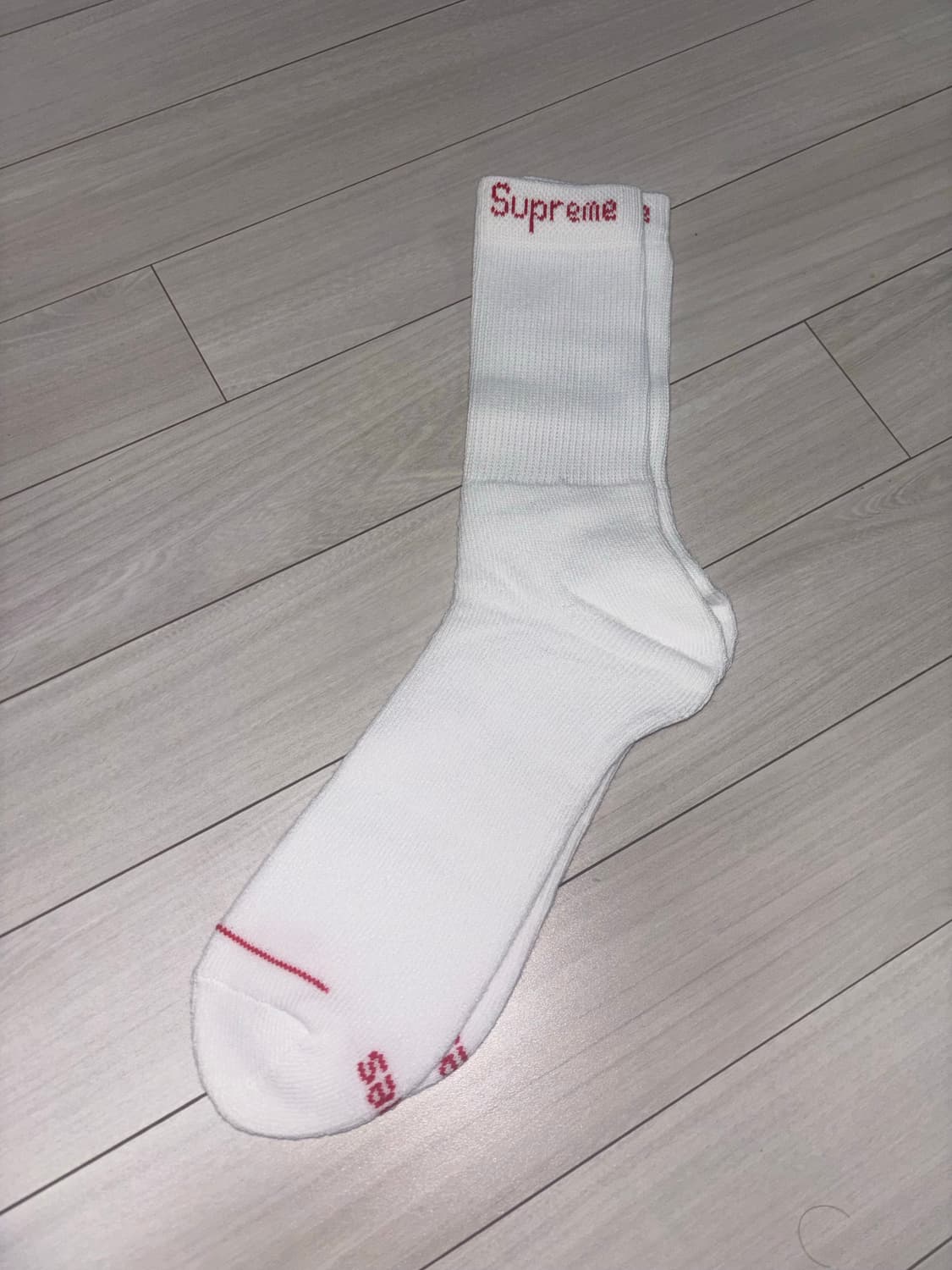 슈프림 양말 새상품 상품이미지1