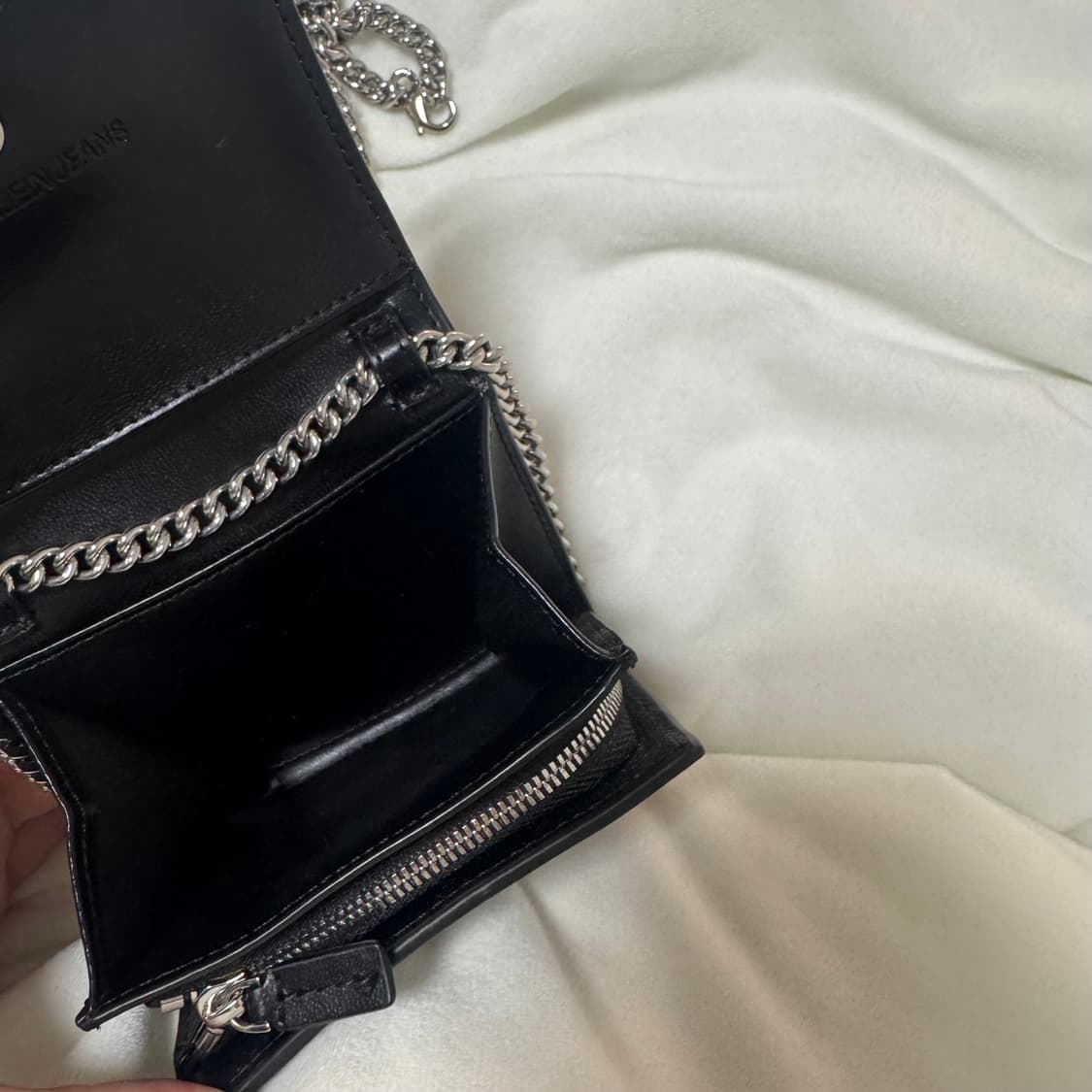 켈빈클라인 체인 지갑  상품이미지4