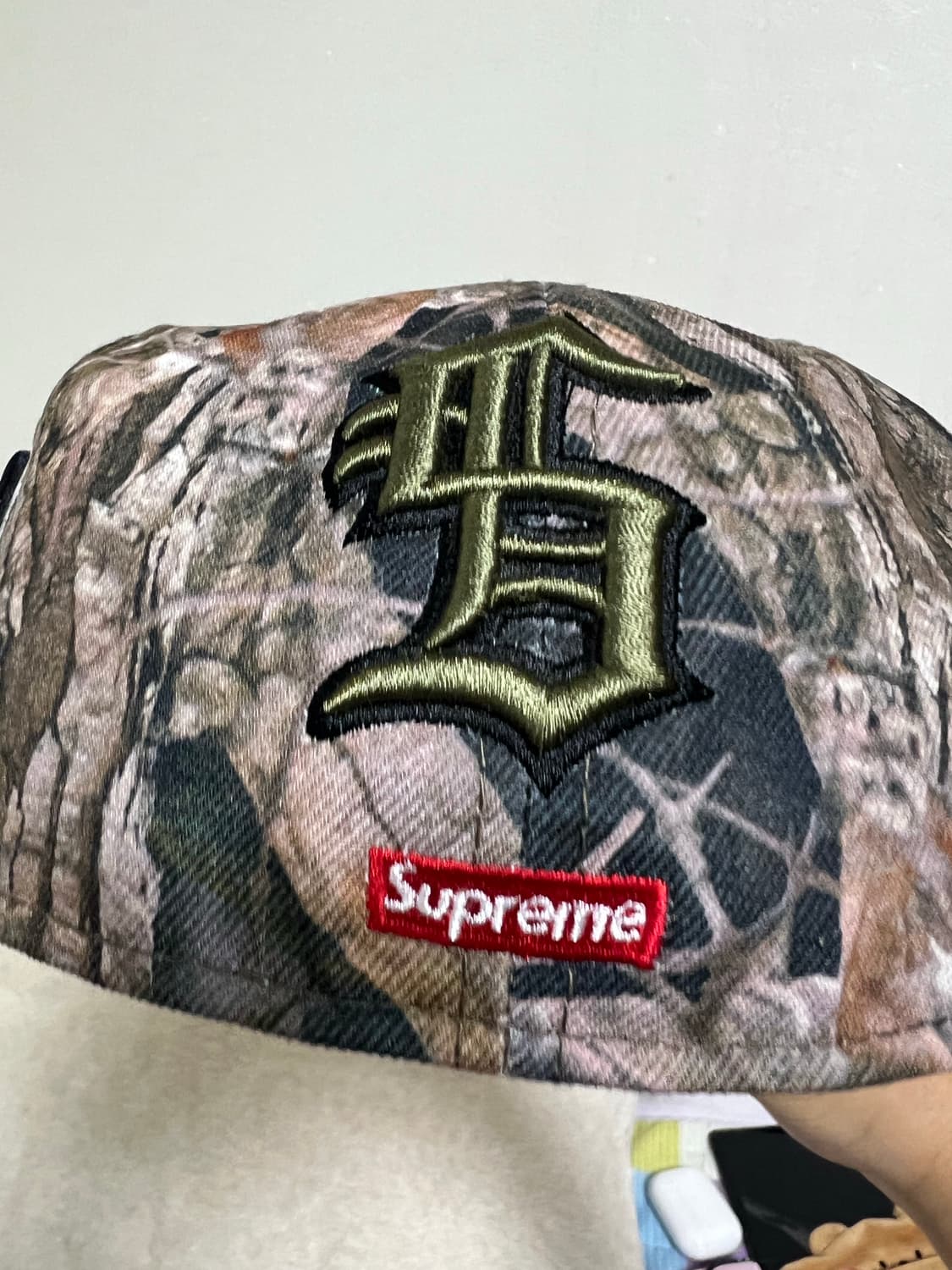 슈프림 뉴에라 멀티S로고 1/4 상품이미지2