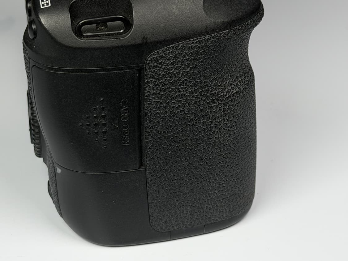 캐논 6D DSLR 풀프레임 카메라 바디 상품이미지3