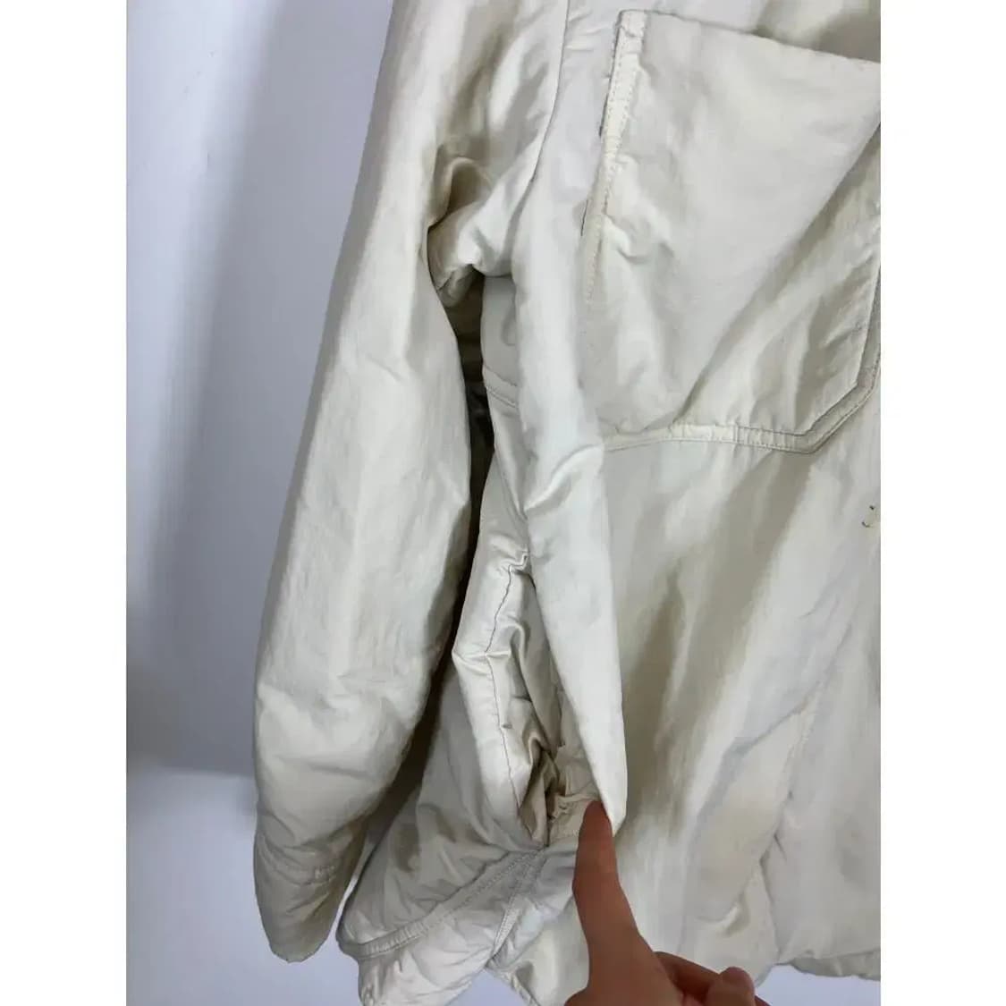 [라지] 새상품급 자라 남자 가벼운 경량 패딩 다운자켓 상품이미지4