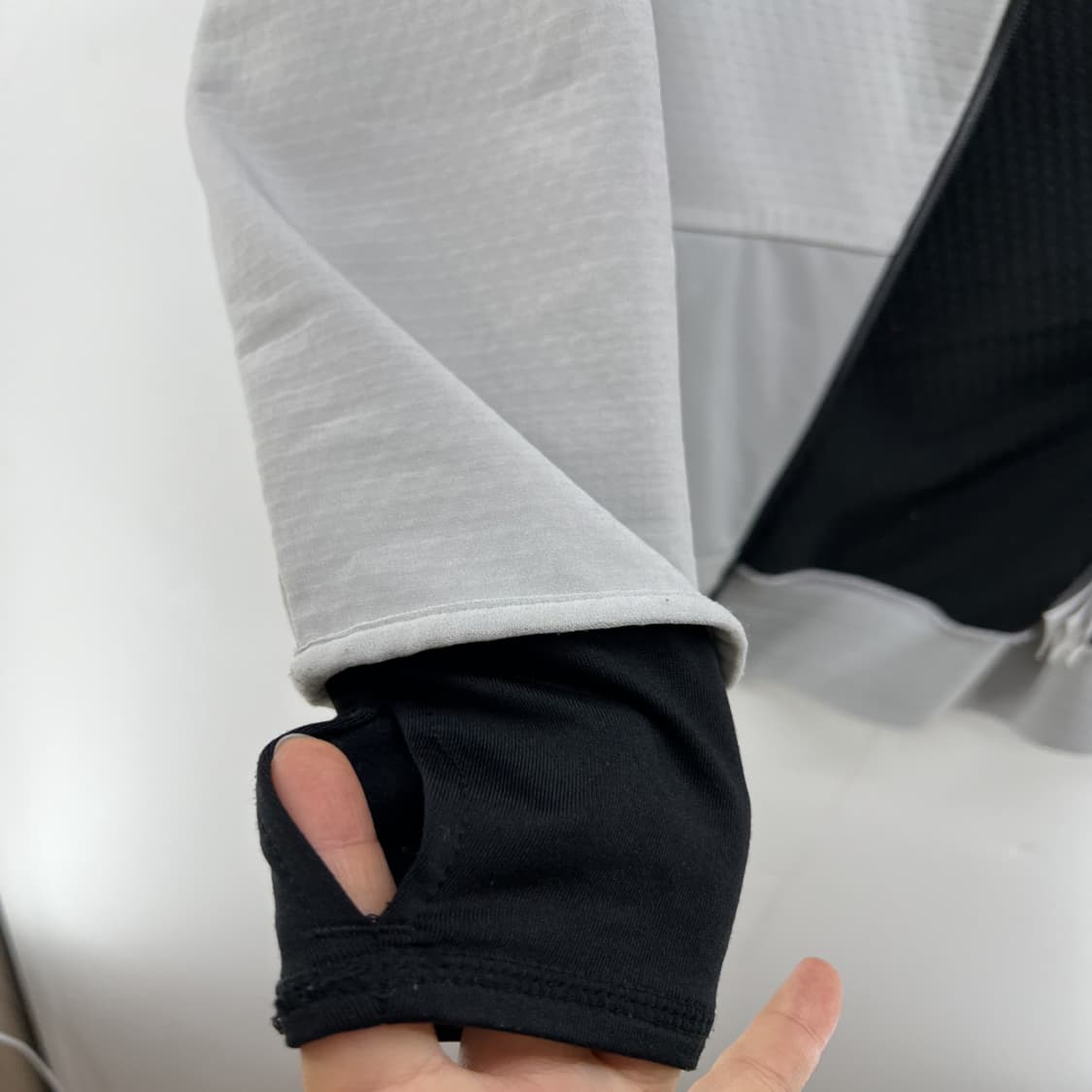 s 80 나이키 여자 기능성 기모 후드집업 런닝복 상품이미지7