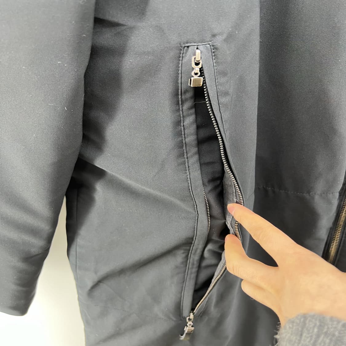 [48] 솔리드옴므 우영미 토끼털 리버시블 남자 양면 롱파카 상품이미지5