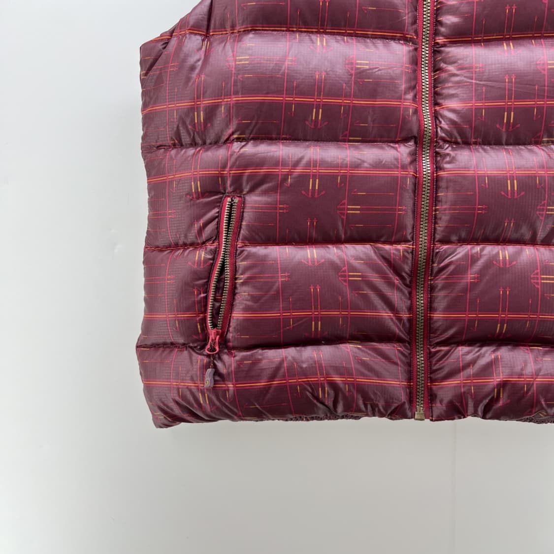 [M]블랙야크 패턴 여자 등산 패딩조끼 패쪼 빈티지 상품이미지3