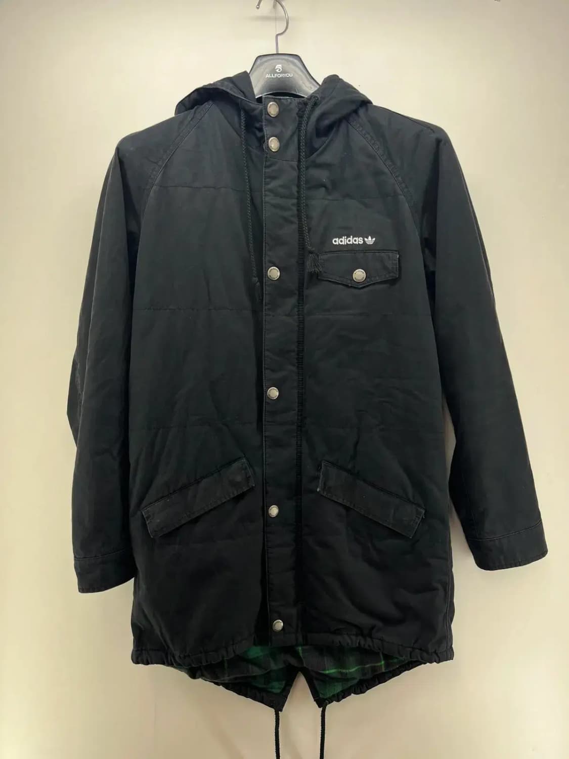 (100) 아디다스 오리지널스 불꽃로고 체크안감 봄파카다운 상품이미지1