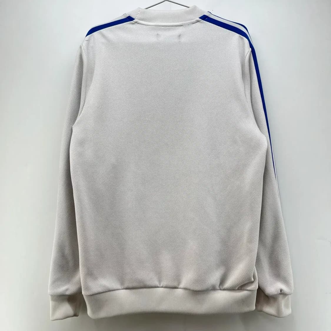 [100] 아디다스 오리지널스 삼선 로고 맨투맨 티셔츠 남여공용 상품이미지7