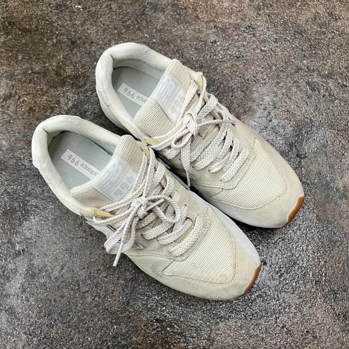 250 뉴발란스 993 베이지 빈티지 스니커즈 상품이미지1