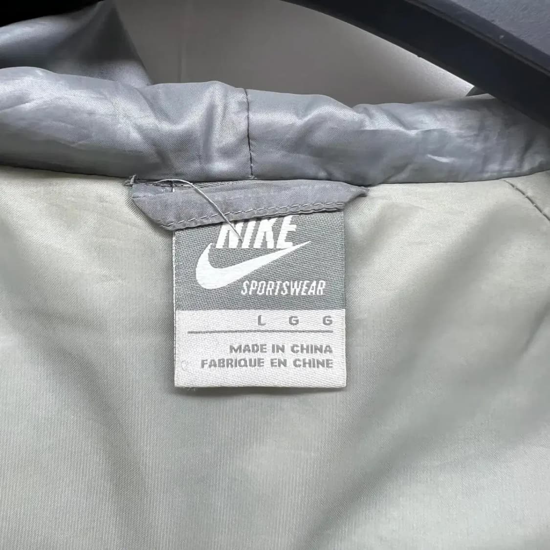 여자 라지 나이키 투톤 윈드러너 다운점퍼 얇은패딩 자켓 상품이미지4