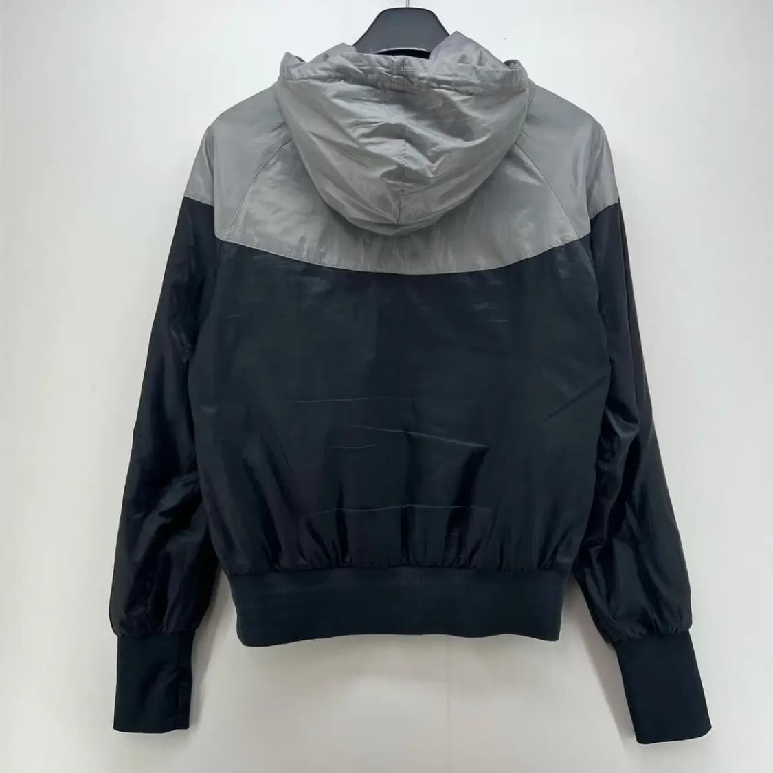 여자 라지 나이키 투톤 윈드러너 다운점퍼 얇은패딩 자켓 상품이미지7