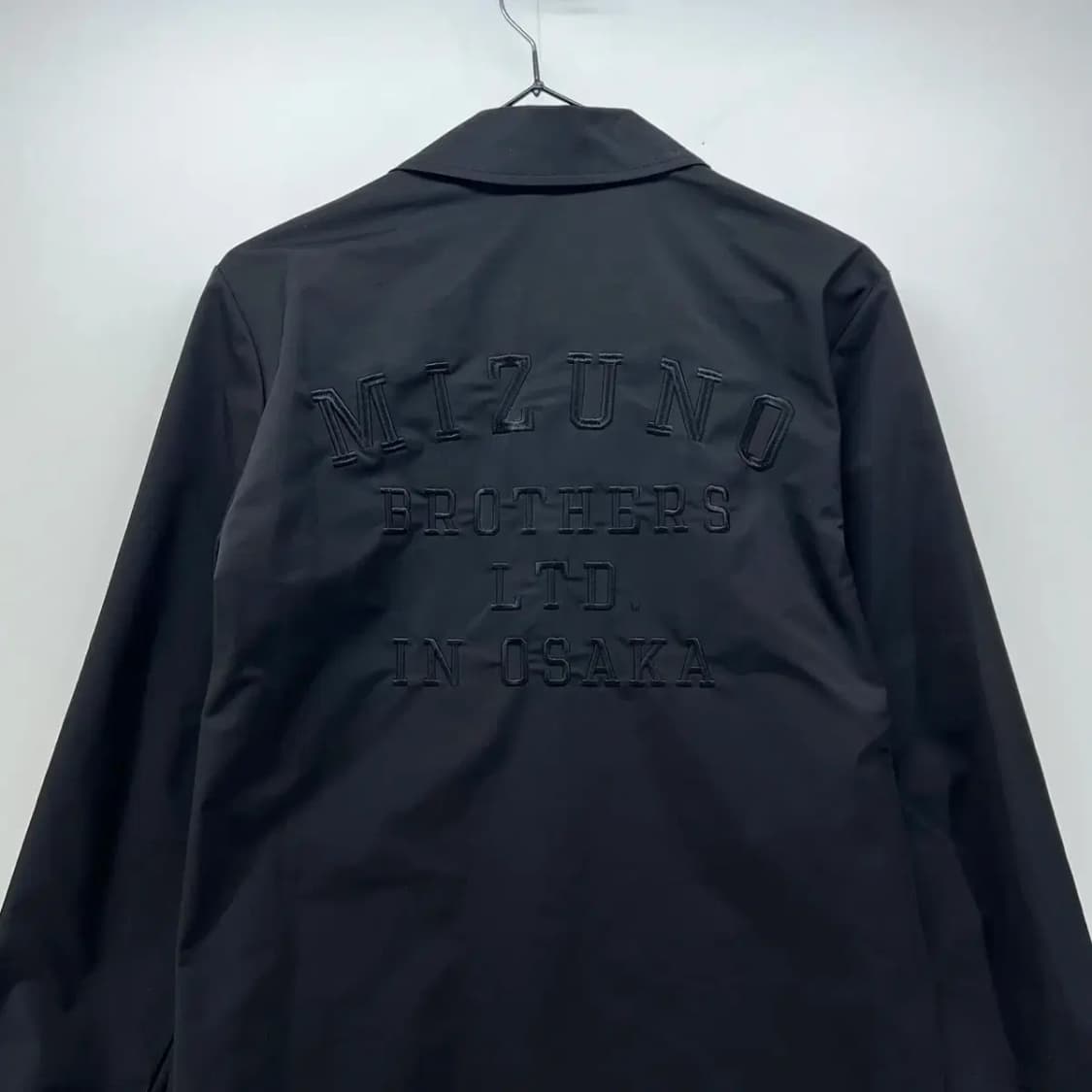 스몰 새상품급 컨디션 블랙 미즈노 여자 코치점퍼 자켓 상품이미지9