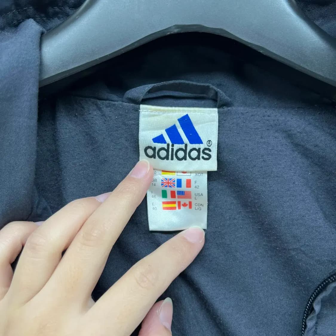 라지 아디다스 올드스쿨 차콜 빈티지 봄 바람막이 자켓 상품이미지3