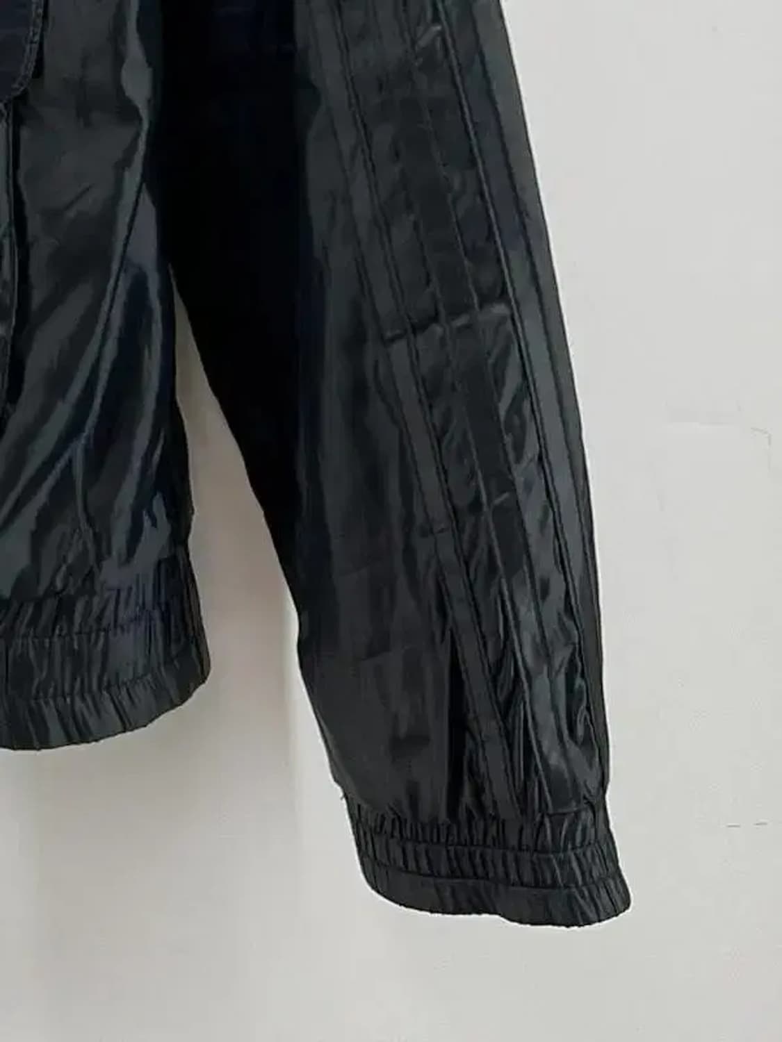 95 아디다스 오리지널스 포켓 여자 바람막이 자켓 블랙 상품이미지5