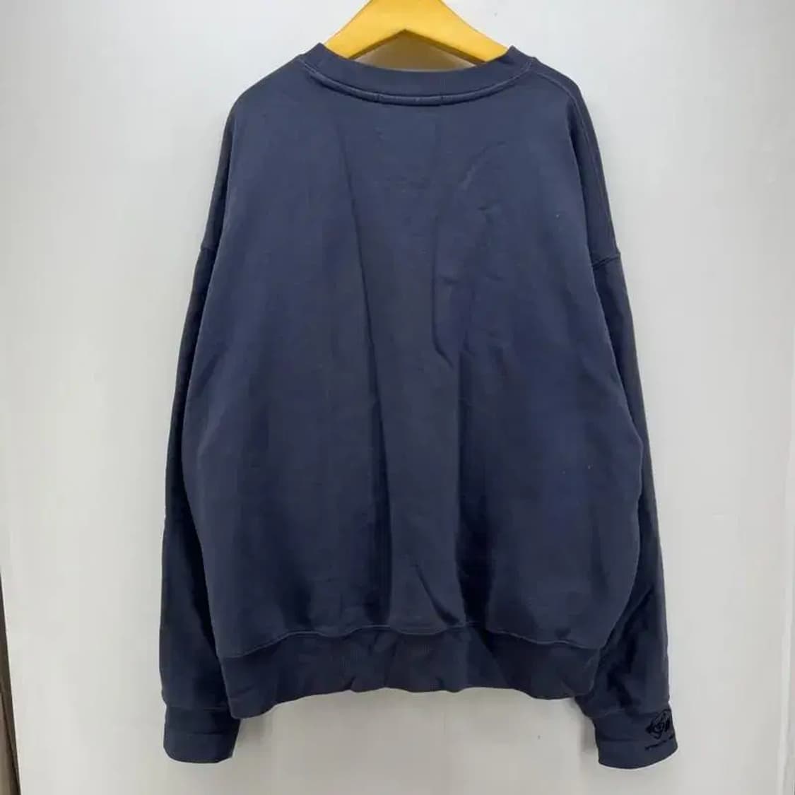 비이커 오버핏 맨투맨 1사이즈 b그레이드 얼룩상품 상품이미지2